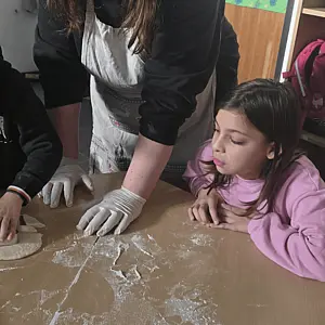 Nam quam nunc, blandit vel, luctus pulvinar, hendrerit id, lorem. Phasellus gravida semper nisi. Sed hendrerit. Nullam sagittis. Vestibulum turpis sem, aliquet eget, lobortis pellentesque, rutrum eu, nisl.